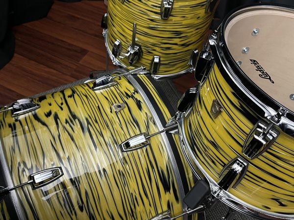 ludwig usa classic maple downbeat drum set in lemon oyster wrap twelve inch tom fourteen inch floor tom and twenty inch bass drum from top