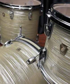 Ludwig Classic Maple Olive Oyster Downbeat kit 8x12 14x14 14x20 close up view