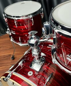 Sonor Vintage Series in Vintage Red Oyster eight by twelve tom twelve by fourteen floor tom fourteen by twenty bass drum tom mount detail