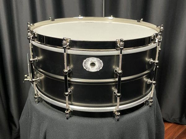 ludwig black beauty satin deluxe snare drum brass with black nickel finish nickel plated hardware tube lugs and single flanged hoops