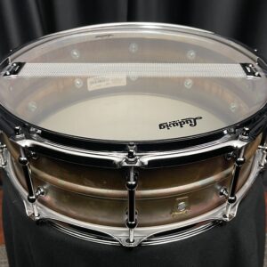 Ludwig LB550RT five by fourteen inch raw bronze phonic snare drum with tube lugs made in usa interior view