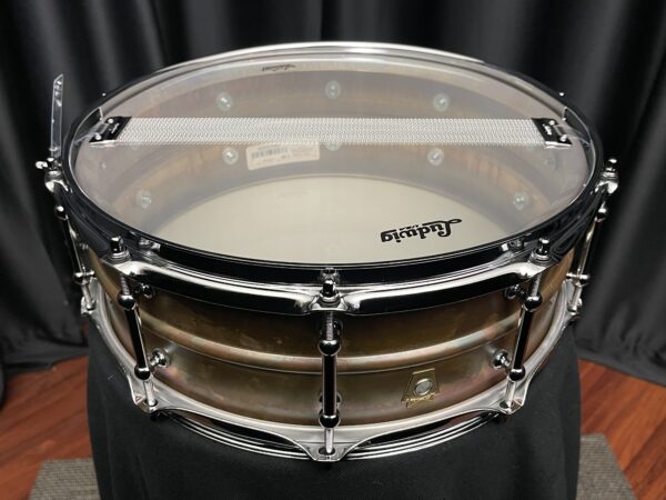 Ludwig LB550RT five by fourteen inch raw bronze phonic snare drum with tube lugs made in usa interior view