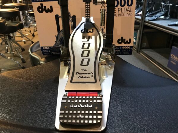 DW Used 9000 Single Pedal With Bag Footboard