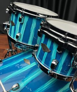 Used Tama Starclassic Performer Maple Birch 4 Piece Set in Sky Blue Aurora Close Up Mounted Toms and Bass Drum