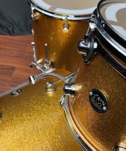 Drum Workshop Performance Series USA Maple Three Piece Gold Sparkle Kit Tom Close Up