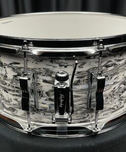 Ludwig Drums Classic Maple USA 6.5×14 White Abalone Snare Drum 7 Ludwig Classic Maple White Abalone Snare Throw Off