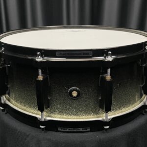 Pearl Masters Maple MCX Used Snare Drum Black Sparkle Fade Five by Fourteen Scratch at Air Vent
