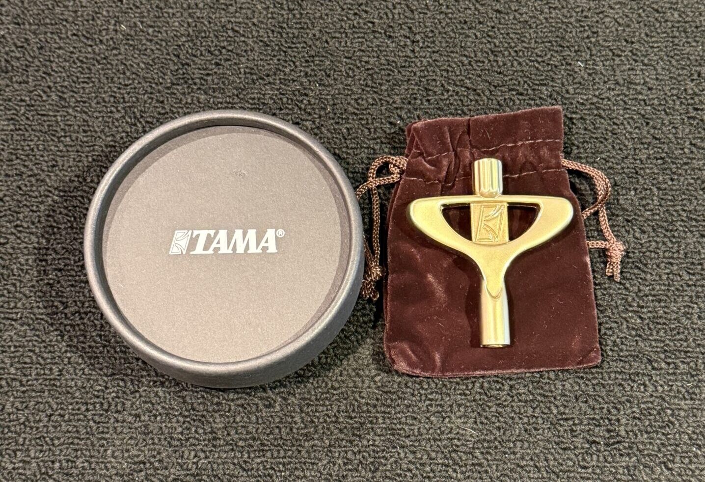Tama TDK10SG Satin Gold TDK10 Drum Key 1 TAMA TDK10SG Satin Gold Limited Drum Key With Pouch and Gift Box