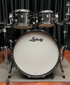 Ludwig USA Neusonic 4 Piece Drum Set in Ebony Pearl Audience View