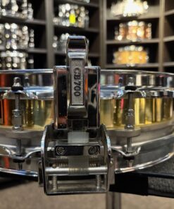 CB700 Gibraltar Vintage Brass Free Floater Piccolo Snare 3.5x14 7 CB700 Brass Free Floating Piccolo Throw Off