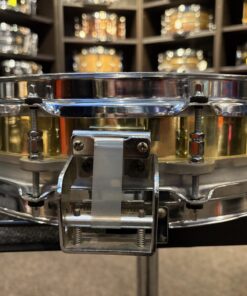 CB700 Gibraltar Vintage Brass Free Floater Piccolo Snare 3.5x14 8 CB700 Brass Free Floating Piccolo Snare Butt