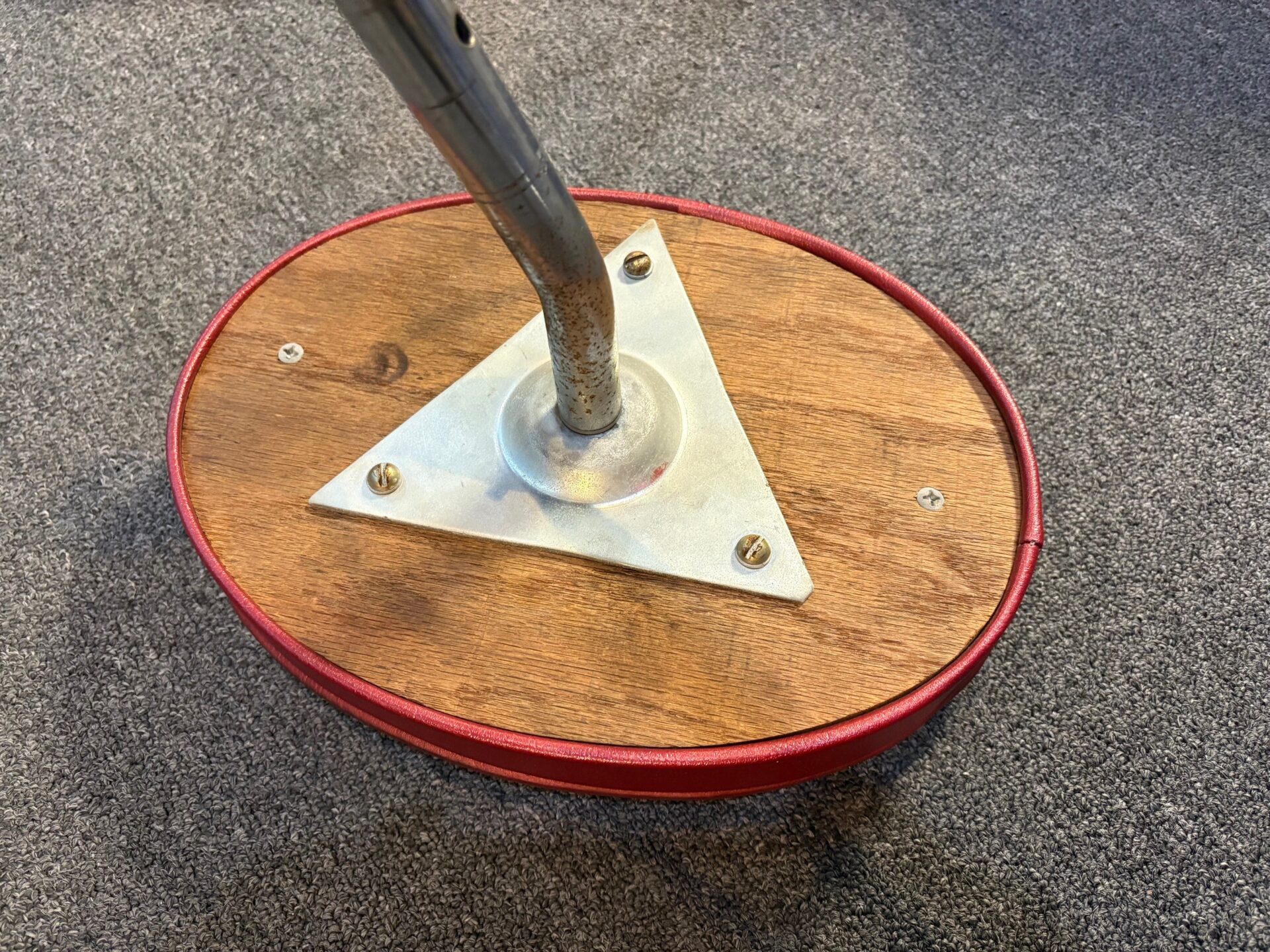 Ludwig Vintage Porto Seat Red Top Drum Throne 4 Ludwig Vintage Red Vinyl Porto Seat Underside