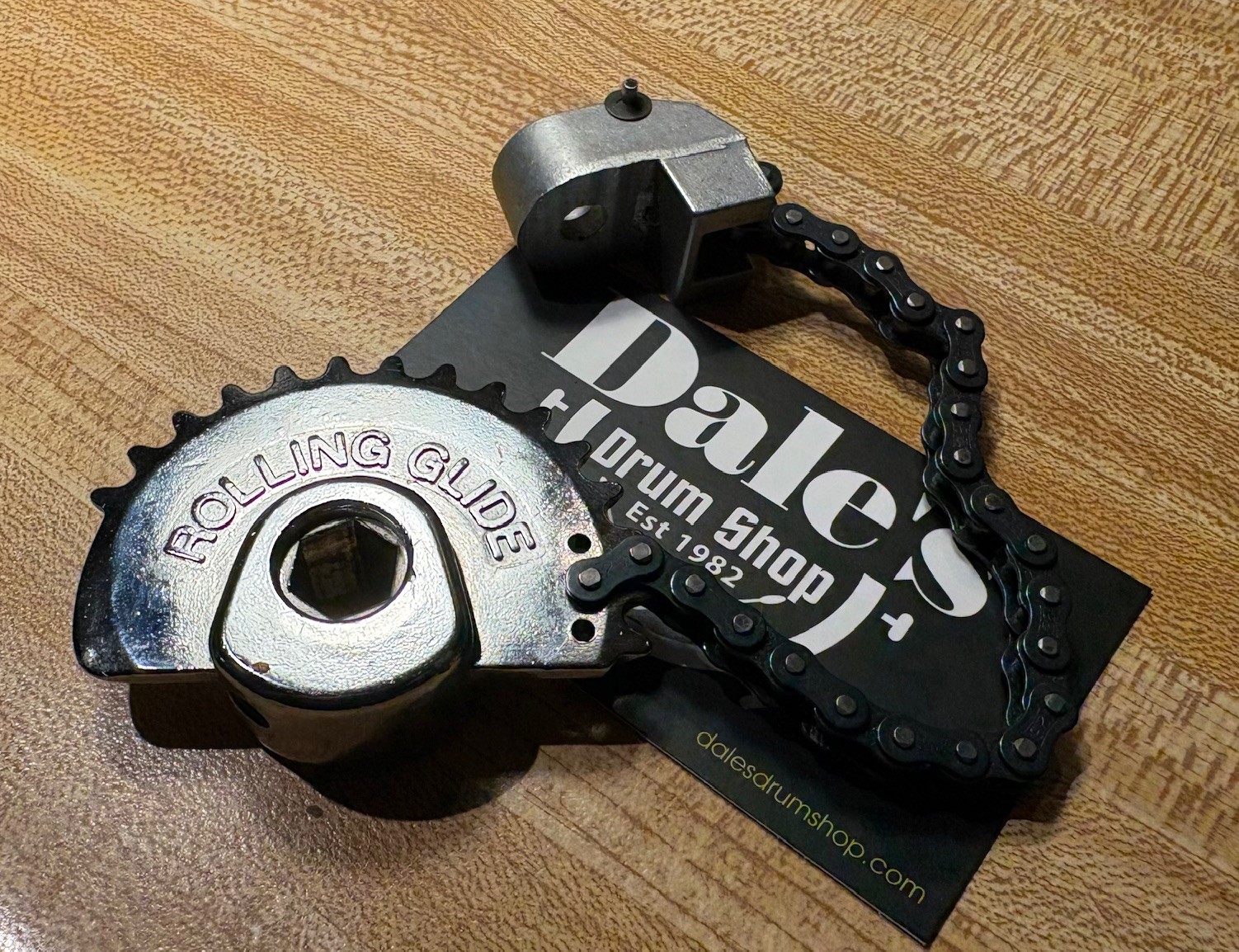 Tama Parts Original Rolling Glide Bass Pedal Single Chain and Sprocket 3 Tama Parts NOS Original Rolling Glide Single Chain and Sprocket showing sprocket teeth