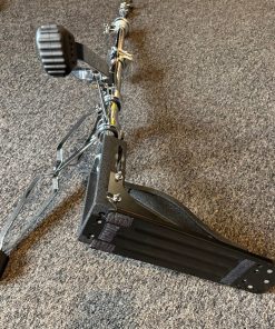 DW Used 5500TD 2-leg hi hat stand underside of baseplate