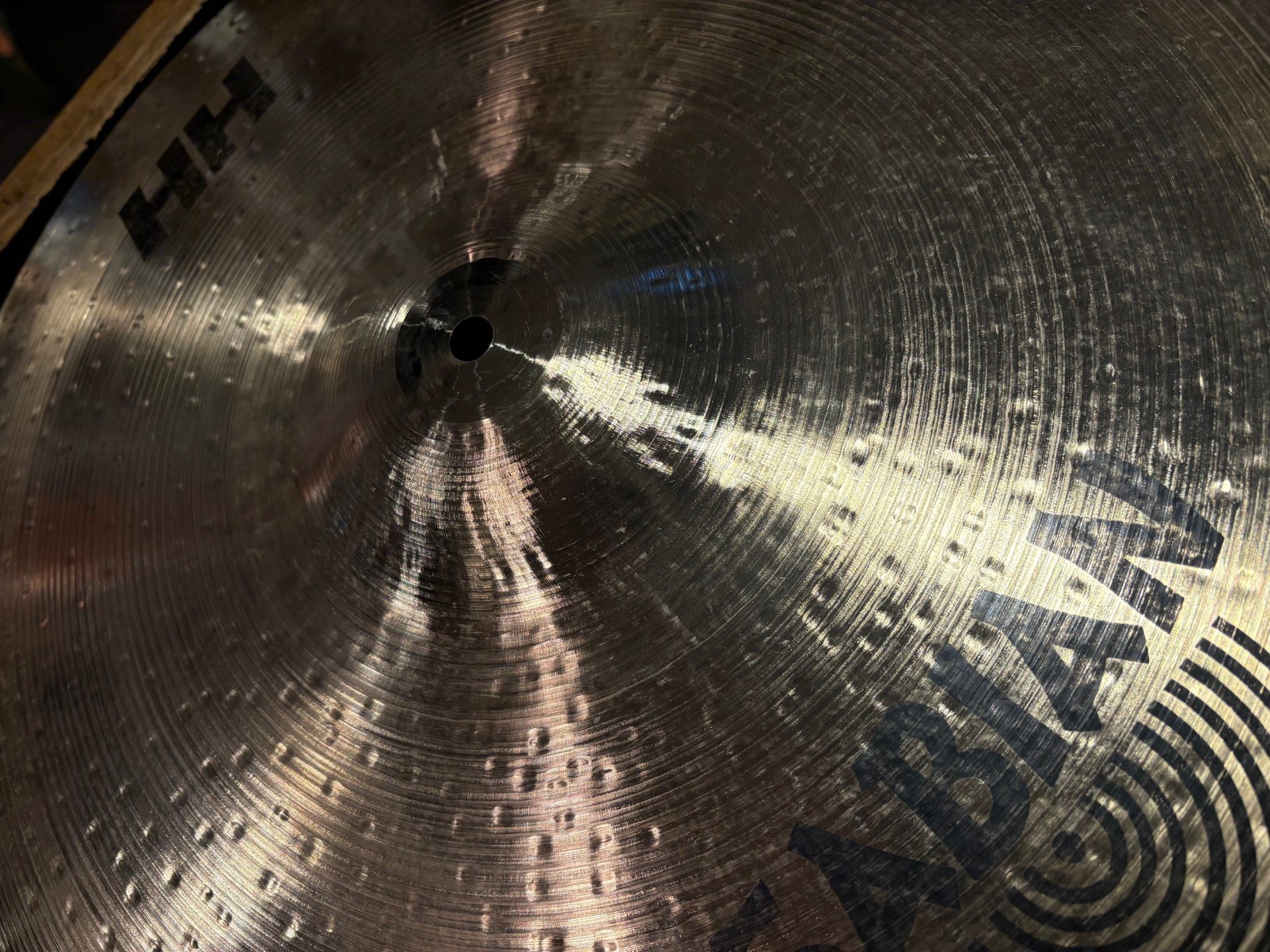 Sabian Used HH 21 in. Vintage Ride Cymbal 2425g 2 Sabian Used HH 21 Inch Vintage Ride Cymbal Bell and Logo