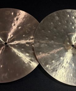 Meinl Demo Byzance 15 in. Foundry Reserve Hi Hat Cymbal Pair 985g T 1310g B 7 Meinl Demo Byzance 15 Inch Foundry Reserve Hi Hat Cymbal Pair Undersides