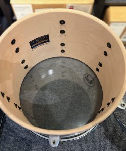 Pearl Used Vision Birch Strata Black 12 in. Tom with ISS Mount 6 Pearl Used Vision Birch 12 in. Strata Black Tom Interior