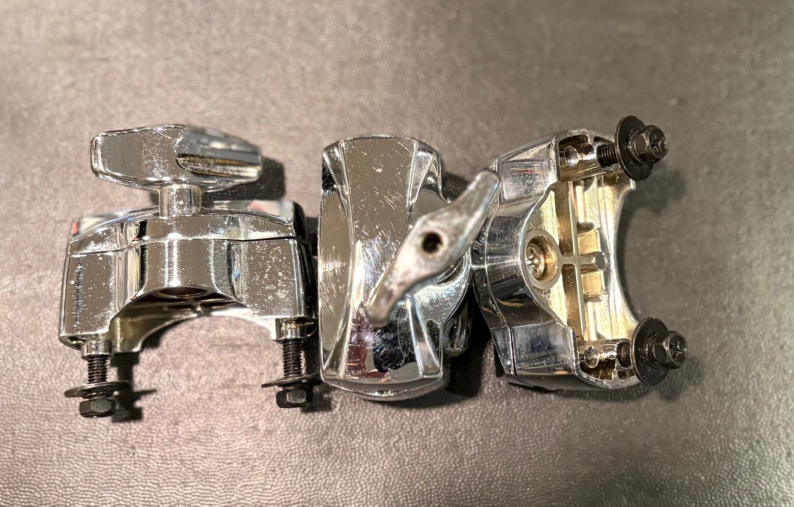 Pearl Parts Used FTB200/C Set of Three Floor Tom Leg Brackets 1 Pearl Used Set of Three Vision Series Floor Tom Leg Brackets Chrome