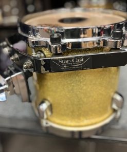 Tama Used Drums Starclassic Performer Birch 8 in. Gold Sparkle Tom 7 Tama Used Starclassic Performer Birch 8 Inch Tom Sparkle Wrap Finish Wear to Black Starcast Mount Arm